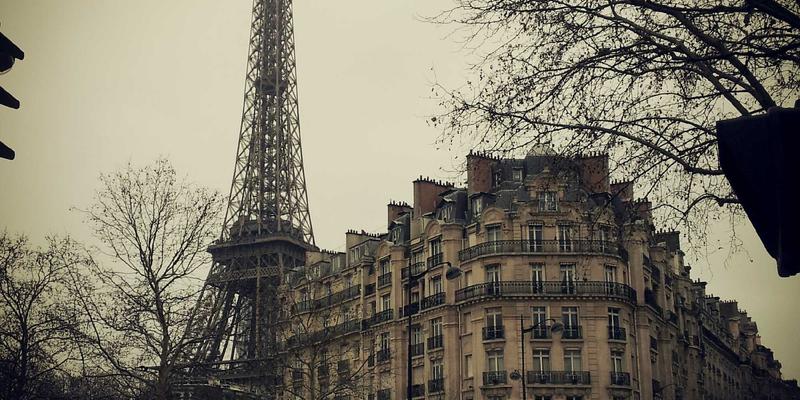 从概念艺术到最终渲染：哈基米工作室的3D角色与场景创作全流程解析