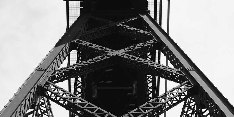 哈基马工作室如何构建高效数字艺术团队：品牌设计与多媒体制作的人才战略